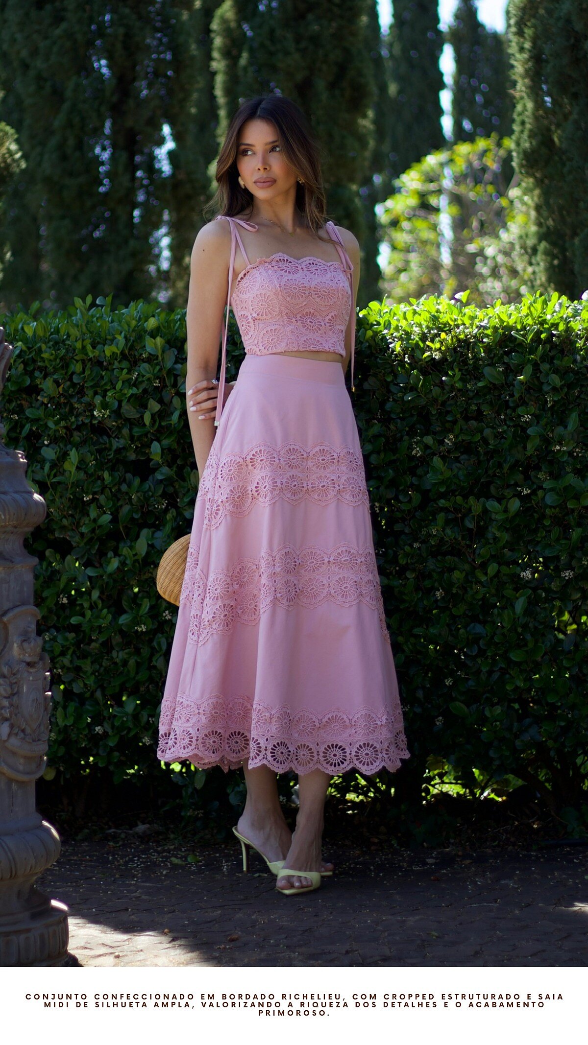 Conjunto Top e Saia Laise
