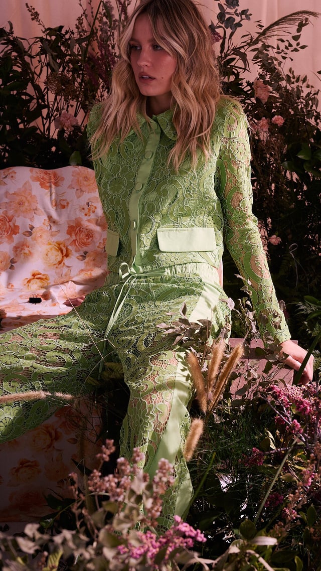 Camisa Renda Grass Green