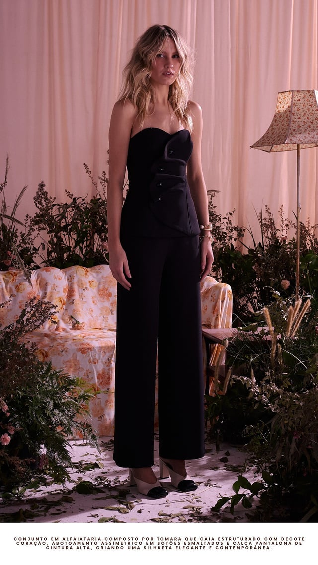 Conjunto Tomara que Caia e Calça